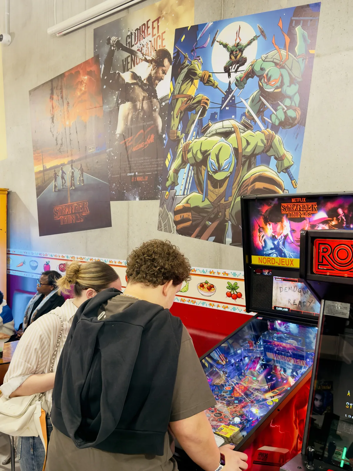 Flipper Stranger Things et borne Royal Video